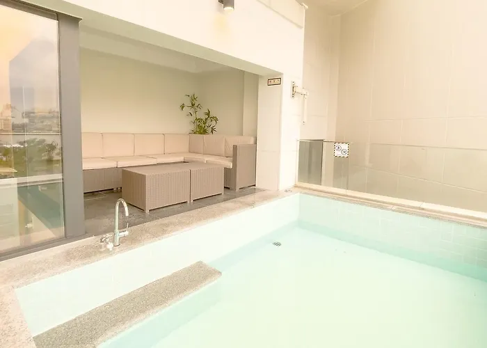 이터널 블루 선샤인 O풀빌라o오션뷰o핀란드식사우나o송도 케이블카o Appartement Busan