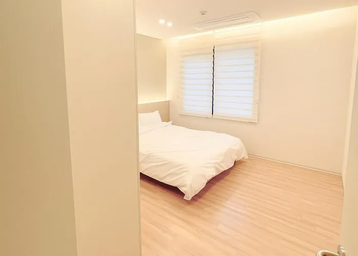 Appartement 이터널 블루 선샤인 O풀빌라o오션뷰o핀란드식사우나o송도 케이블카o Busan